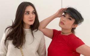 Ayu Dewi Temani Luna Maya 'Mencari Cinta' di Tokyo, Sengaja Plesetkan Judul Lagu NOAH?