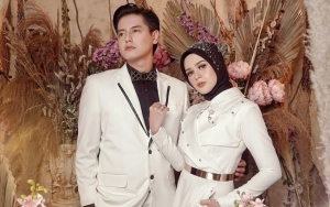 Roger Danuarta Pasrah Diciumi Cut Meyriska 'Bumil', Gaya Ngepink Perawatan Bikin Gemes