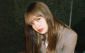 Lisa BLACKPINK Bikin Heboh Usai 'Bocorkan' Jadi Model Brand Pakaian