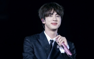 Jin Sindir Boneka Barbie BTS Keluaran Mattel?