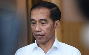 Jokowi Anugerahkan Gelar Pahlawan Nasional ke Kiai NU Hingga Jurnalis Wanita Pertama