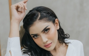 Cantiknya Millendaru Pakai Kemben Jadi Bridesmaid Bikin Wanita Asli Langsung Minder