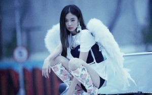 Jennie BLACKPINK Sambut 1 Tahun Perilisan 'SOLO' dengan Bagikan Foto-Foto BTS