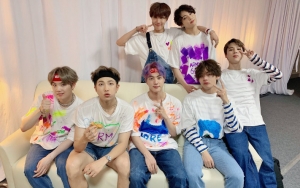 BTS Dilaporkan Hasilkan Triliunan Dari Penjualan Tiket Tur Konser Dunia 'Speak Yourself' 