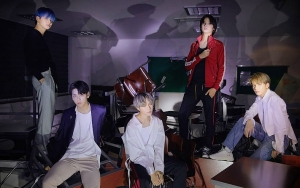 TXT Berpetualang Jelajahi Tempat Misterius Dalam MV Sinematik 'Magic Island'