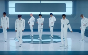 SuperM Kembali Pamer Koreografi Keren di MV 'Let's Go Everywhere' Bareng Korean Air