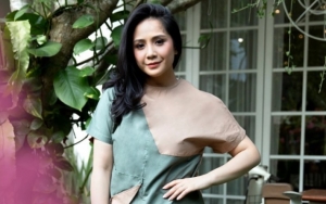  Nagita Slavina Pakai Sepatu Seharga Tanah, Kaki Mulus Dibahas Hikmah Dari Tak Bisa Naik Sepeda?