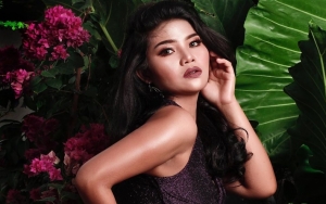 Rosa Meldianti Tampil Mulus di Foto Terbaru, Ketiak Hitam Bikin Salfok