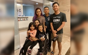  Ashanty Sudah Diperbolehkan Pulang Naik Kursi Roda Pangku Arsy-Arsya, Netter Kompak Ucap Hamdalah