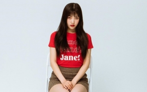 Deretan Foto Joy Red Velvet Bergaya Sensual Sukses Bikin Melongo