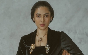 Bagikan Foto Lawas, Wajah Awet Muda Dian Sastro Sukses Hebohkan Fans