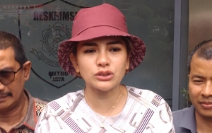Nikita Mirzani Cerita Momen Pertemuan dengan Jorge Lorenzo di Bali, Makin Dekat?