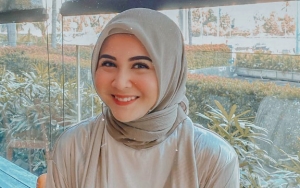Sudah Hijrah dan Berhijab, Begini Reaksi Kesha Ratuliu Saat Aib 'Rebut' Pacar Orang Terbongkar