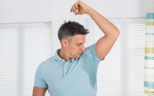 Ketiak Yang Gatal Bisa Juga Karena Hyperhidrosis