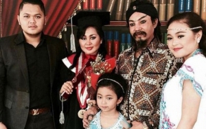 8 Tahun 'Dianiaya' Istri Tua dan Anak Limbad, Benazir Nangis Minta Cerai?