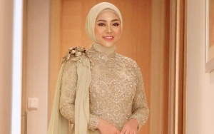 Rachel Vennya Kena 'Semprot' Ibu-Ibu Akibat Dituding Salah Gendong Bayi