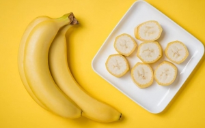 Pisang Ternyata Memiliki Kandungan Vitamin yang Berguna untuk Melembutkan dan Menghaluskan Rambut