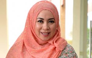 Melly Goeslaw 'Cuek' Dibilang Sengaja Bertemu Mantan ART Mendiang Nike Ardilla Saat Gelar Konser