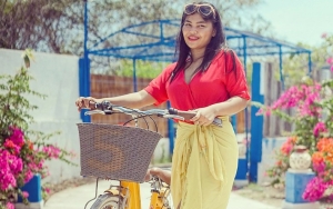 Rosa Meldianti Klarifikasi Isi Saldo ATM Cuma Rp2,6 Juta: Buat Paketan Doang