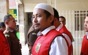 Zul Zivilia Dituntut Hukuman Penjara Seumur Hidup, Sang Istri Nangis Histeris