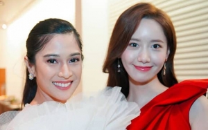 Dian Sastro Bagikan Proses Pertemuan dengan Yoona, Netter Minta Ajak Masuk 'Geng Cinta'