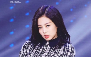 Dress Jennie BLACKPINK di Beijing Kena Julid, Bodi Diejek Seperti Bocah