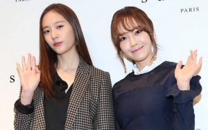 Foto Gagal Keren Krystal dan Jessica Ini Ditertawakan Kang Min Hyuk