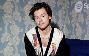 Harry Styles Akhirnya Bicara Soal Orientasi Seksual Setelah Sempat Digosipkan Gay