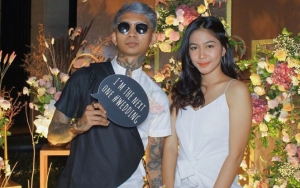 Young Lex Pajang Foto Maternity Bareng Istri, Ungkap Rasa Tak Sabar Januari 2020 Si Kecil Lahir