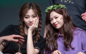 Foto Jeongyeon Twice Nonton Film Suzy Bareng Tzuyu dan Kakaknya Curi Perhatian