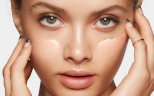 Penggunaan Primer Sangat Diperlukan Untuk Membuat Makeup Natural dan Tahan Lama