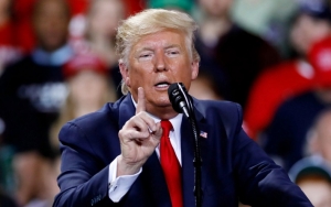 Email Bocor, Trump Terungkap Setop Bantuan Usai Telepon Presiden Ukraina