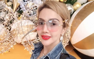 Barbie Kumalasari Semringah Ngomongin Kriss Hatta, Bagian Dada Malah Bikin Salfok