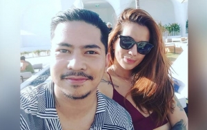 Sheila Marcia Senyum Cantik Usai Dilamar, Gaya Seksi Berbikini Digendong Pacar Bikin Baper