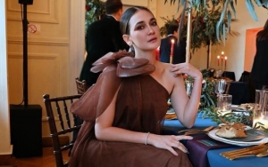 Luna Maya Kepergok 'Mesra' Saat Kondangan Bareng Ryochin Perkuat Dugaan Nikah 2020
