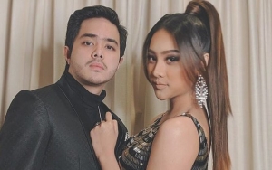 Ngode ke Chef Arnold-Chef Juna, Anya Geraldine Girang 'Pacar Bucin' Bawa Makanan Saat Banjir