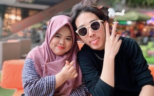 Tinggalkan 2019, Rio Ramadhan Parodikan Video Rahmawati Kekeyi Untuk Kenang Masa Lalu