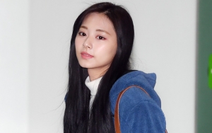 Tzuyu Twice Diraba-Raba Cowok di Bandara