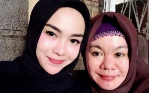 Menangis, Ibunda Ingin Medina Zein Kumpul Lagi dengan Sang Bayi