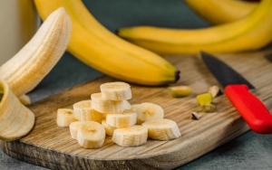 Pisang Bisa Bantu Atasi Kulit yang Kering
