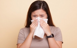 Minta Penderita Flu Untuk Batuk Dan Bersin Dengan Cara Tepat