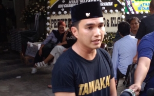 Aldi Taher Minta Presiden Jokowi Beri Penghargaan Untuk Mendiang Ria Irawan