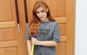 Makin Rajin Ibadah, Rey Utami Ngaku Salat Tepat Waktu Hingga Hafalkan Alquran di Penjara