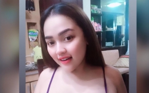  Biasa Tampil Seksi, Bodi Clara Gopa Saat Pakai Bikini Bikin 'Tepok Jidat' Karena Lipatan