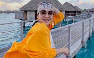Syahrini Dicibir Bergaya Congkak Saat Nebeng Jet Pribadi, Teman Tajir Murka?