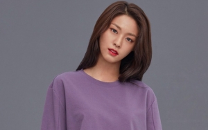 Seolhyun Posting Foto Pakai Bikini Saat Renang, Bodi Indah Tuai Decak Kagum