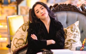 Siwi Widi Parno Wajah Jelek Difoto dari Bawah, Kebohongan Cantik Permak Terkuak?