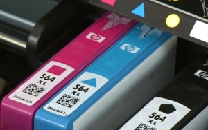 Selalu Hindari Menyentuh Cartridge Dengan Tangan