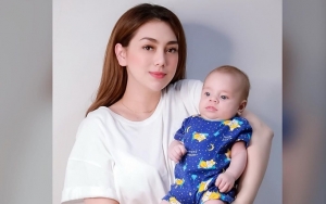 Warna Bola Mata Putra Celine Evangelista Kembali Bikin Takjub, Chelsea Olivia Sampai Bilang Begini