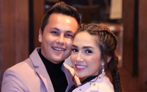 Berkat Ngidam, Ussy Sulistiawaty Akhirnya Berhasil Bawa Andhika Pratama ke Pasar